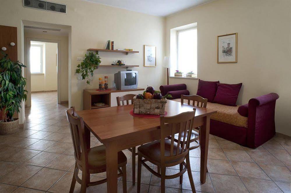 Villa Meli Lupi - Residenze Temporanee Parma Ngoại thất bức ảnh